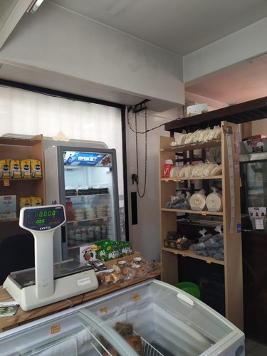 Se Vende Fondo De Comercio De Fiambrería Y Almacén