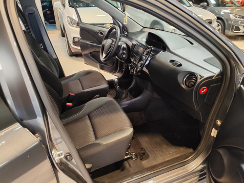 Toyota Etios 1.5 Sedan Xls
