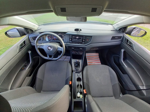 Imagem 3 de 12 de Vw