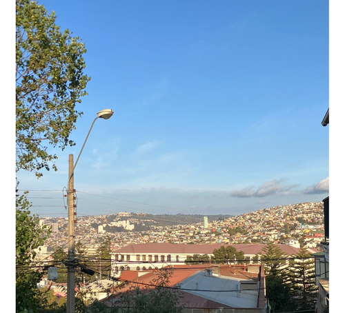 Vendo Casa Solida En Tranquilo Sector Residencial C° Alegre