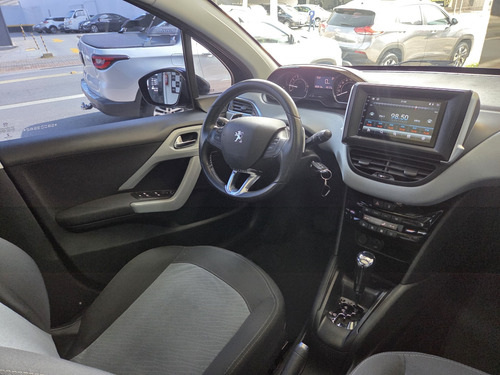 Peugeot 208 1.6 ALLURE 16V FLEX 4P AUTOMÁTICO