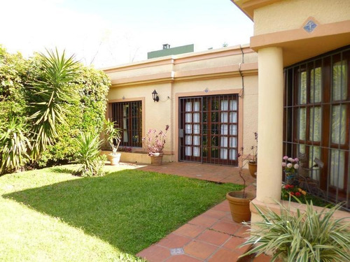 Alquiler Casa En Carrasco Con Piscina