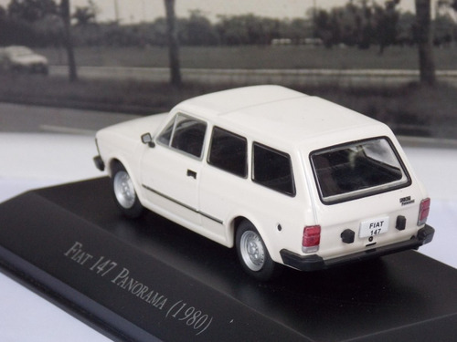 Imagem 2 de 3 de Miniatura Fiat Panorama Escala 1/43 Carros Inesqueciveis