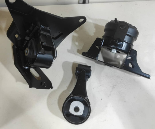 Kit De Bases De Motor Y Caja De Yaris 06-12 Sincronico 