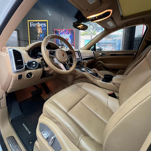 Porsche Cayenne Full Equipo