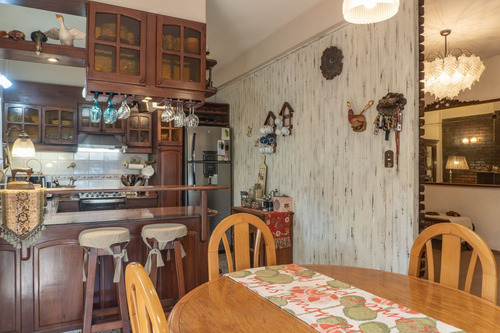 Casa 4 Ambientes Con Enorme Jardín En San Martín