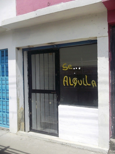 Imagen 1 de 5 de Febrero 22 Se Alquila Local 30m2 Av Universi. 04145951242 Francisco Rodriguez