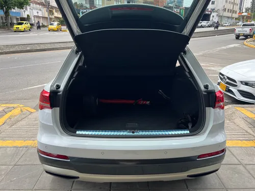 Audi Q3 Ambition