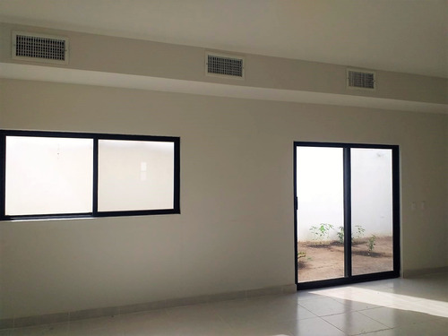 Imagen 2 de 13 de Casa Residencial En Renta Los Arrayanes, Gómez Palacio