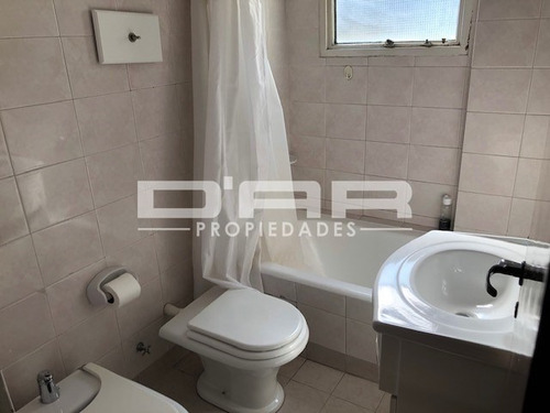 Imagen 7 de 18 de Amplio E Impecable Ph 3 Ambientes Con Entrada Indep. Y Terraza Propia! - Rodo 4500