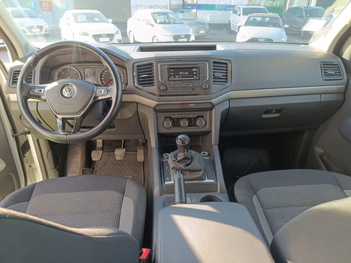 Volkswagen Amarok TREDLINE 4X2 MT