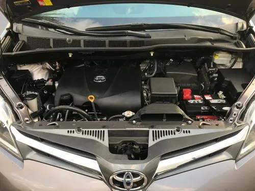 Toyota Sienna 3.5 Limited At