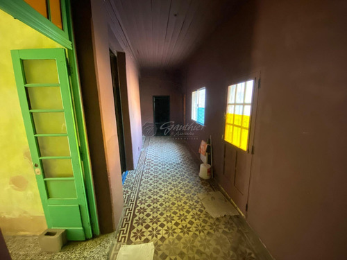 Impresionante Esquina A La Venta En Campana Oportunidad Inversor Y Familias