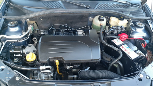 Renault Clio 1.2 5 Puertas. Año 2009 Base.
