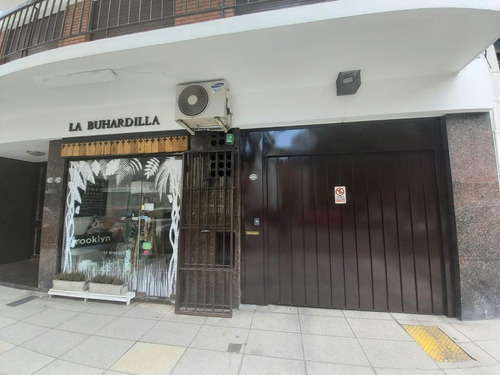 Imagen 2 de 3 de Oportunidad!! Cochera Cubierta En Juncal Al 2700 Entre Austria Y Aguero