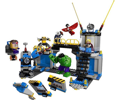 Lego Marvel Laboratorio De Hulk Smash 76018 - 398 Pz
