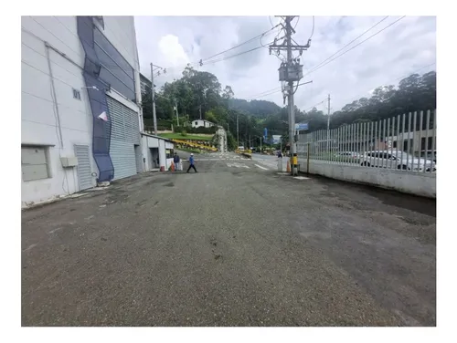 Bodega En Arriendo Variante De Caldas