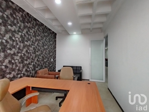 Renta Oficina 1 Ambiente El Dorado 1a Sección