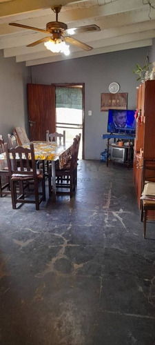 Imagen 11 de 19 de 7 Bis Entre 471 Y 472 - Lote Con Casa A Reciclar En Venta - Savoia, City Bell