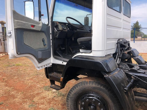 Caminhão Mercedes-bens Modelo 1214 - Ano 1995 - Branco