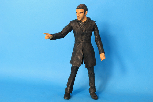 Sylar Heroes Mezco Figura (Usado)