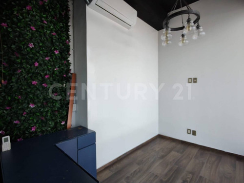 Oficina En Venta En Torre Loreta, Lomas De Angelópolis, Puebla