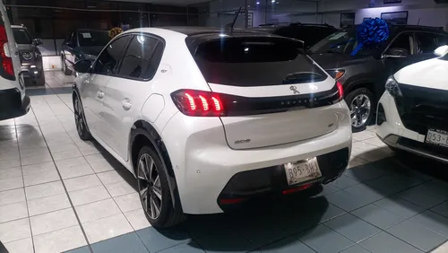 Peugeot 208 Gt