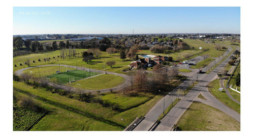 Llote En Venta En Barrio Santa Elena Pilar Del Este, Interno Con Fondo Verde