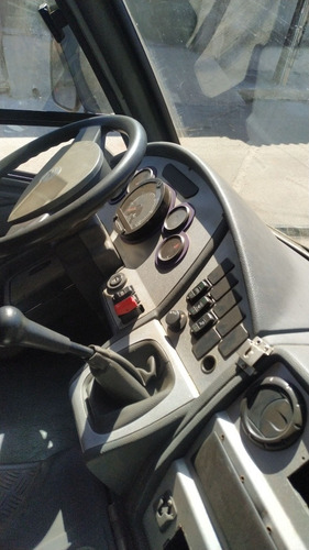 Marcopolo W8