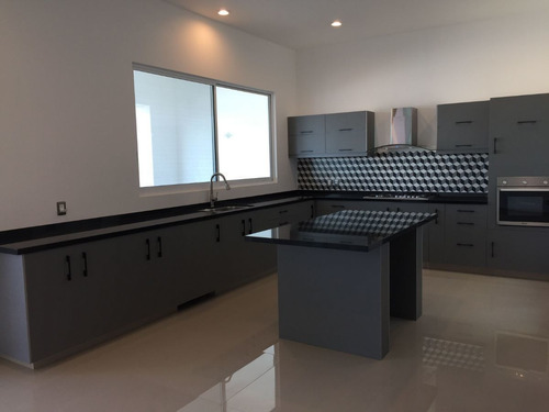 Imagen 4 de 30 de Preciosa Residencia De Autor En Cumbres Del Lago, 4 Habitaci