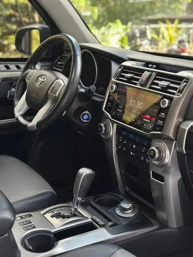 Toyota 4Runner 4.0 Sr5