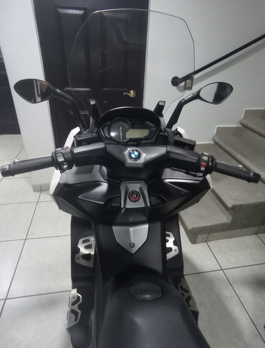 Único Dueño, Incluye Puños Y Asiento Calefactables
