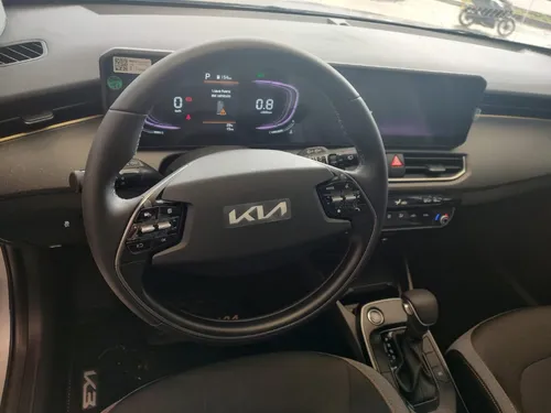Kia K3 Cross ZENITH