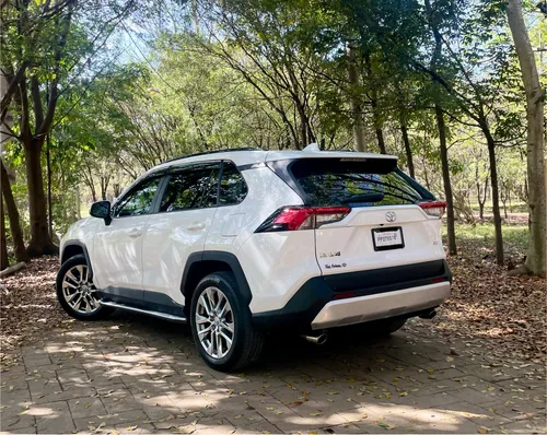 Toyota Rav4 2021 Xle