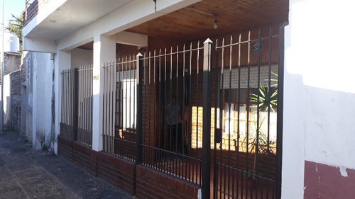 Departamento Tipo Casa En Venta Cond En Lanus Este