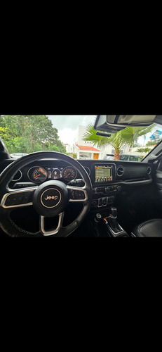Jeep Wrangler 3.6 Unlimited Sahara 4x4 At