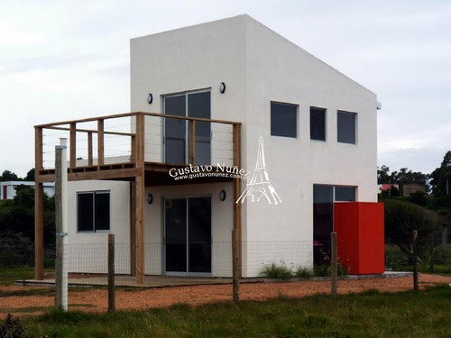 Propiedad Muy Funcional En Zona De Pleno Crecimiento.- Ref: 2592