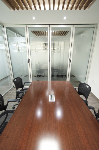 Imagen 9 de 12 de Oficinas Privadas Equipadas En Renta
