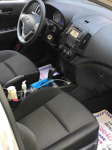 Imagem 6 de 9 de Hyundai