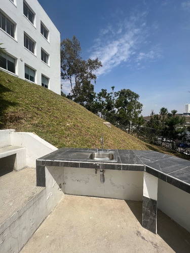 Vendo Piso Residencial En Lago Esmeralda Cod. Dev213