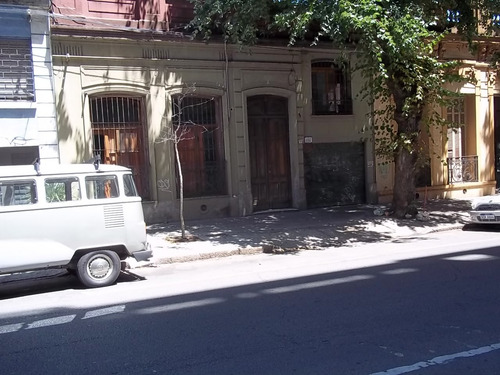 Venta Casa En Cordon De 3 Dormitorios Y Garage