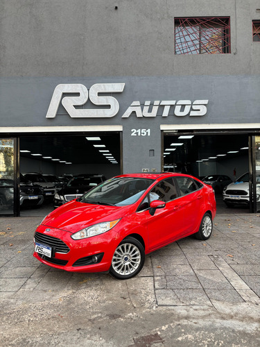 Ford Fiesta Kinetic 1.6 Sedan Titanium Powershift 120cv