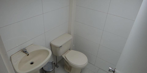 Imagen 8 de 14 de Manzanares, Se Vende Local Comercial. Cod. 20-19127