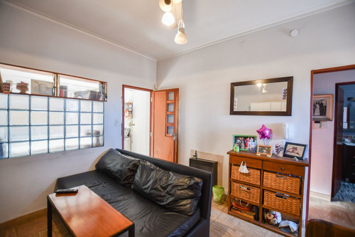 Imagen 12 de 21 de Casa De 2 Dormitorios En Venta La Plata