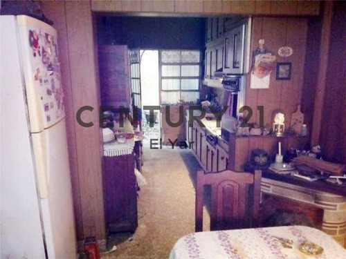Imagen 13 de 18 de Casa En Venta 7 Ambientes En Villa Lugano