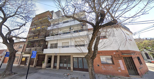 Departamento De 2 Dormitorios En Venta De Escalera En Republica De La Sexta