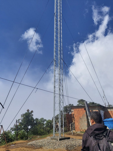 Imagen 6 de 7 de Soporte, Mastil O Brazo Universal Para Antenas Ubiquiti