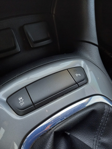 Chevrolet Cruze II 1.4 Sedan Lt