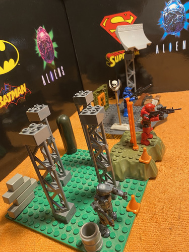 Megabloks Mega Construx Halo Battle Stage (9) (Usado)