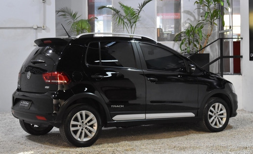 Fox Track 1.6 Msi Nafta 2016 Color Negro Excelente Estado!!